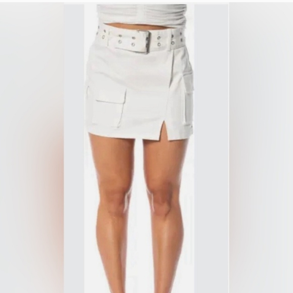 Juicy Couture White‎ Mini Skirt